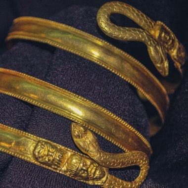 Roccagloriosa and the Gold of Lucanians